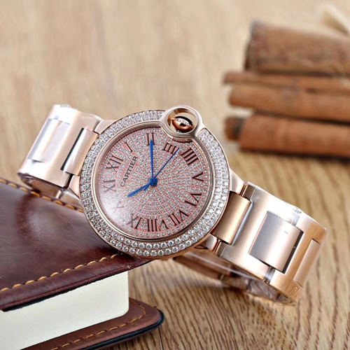 カルティエ時計正面デザイン